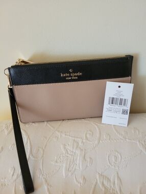 Kate Spade Staci Colorblock Large Slim Bifold Wallet Wristlet.